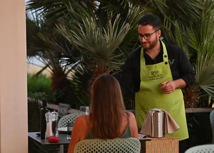 Отель Ristorante Da Vittorio Менфи